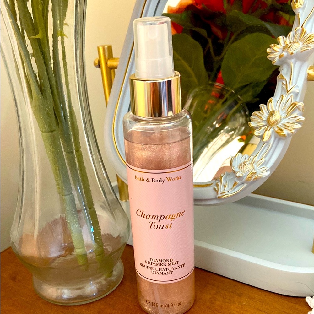 Bath & Body Works Champagne Toast Shimmer Mist